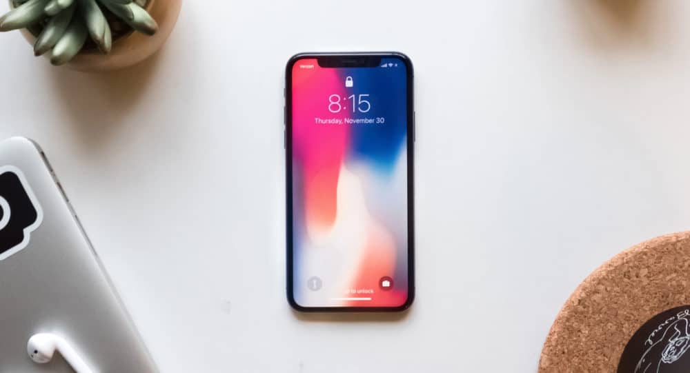 15 Insanely Simple Tricks That Will Improve iPhone Battery Life (2023 Guide) 10 Apps That Are Killing Your iPhone’s Battery Life