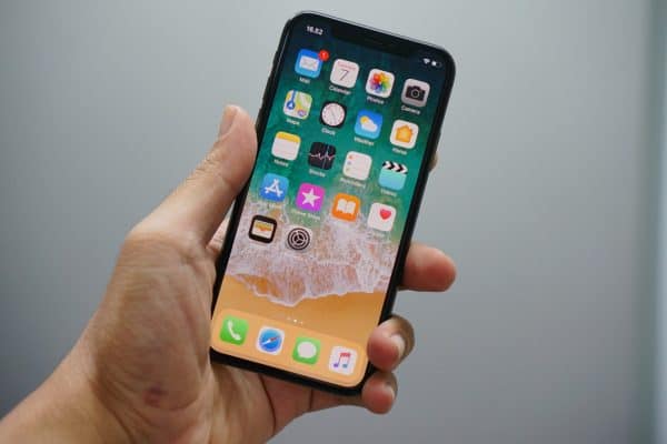 i want to buy a refurbished iphone