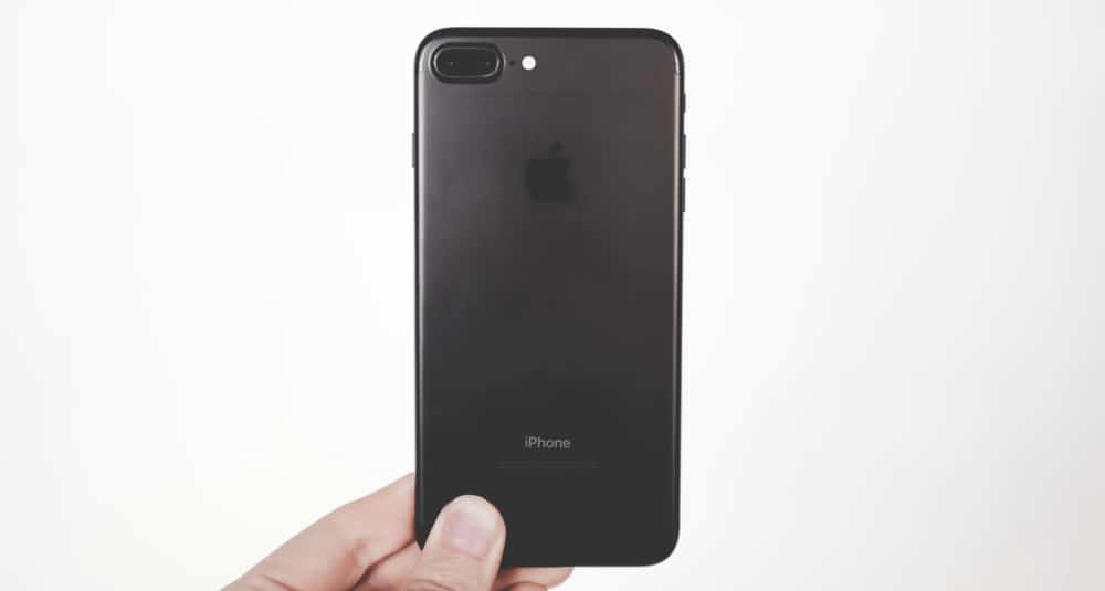 iPhone 7 & iPhone 7 Plus Review