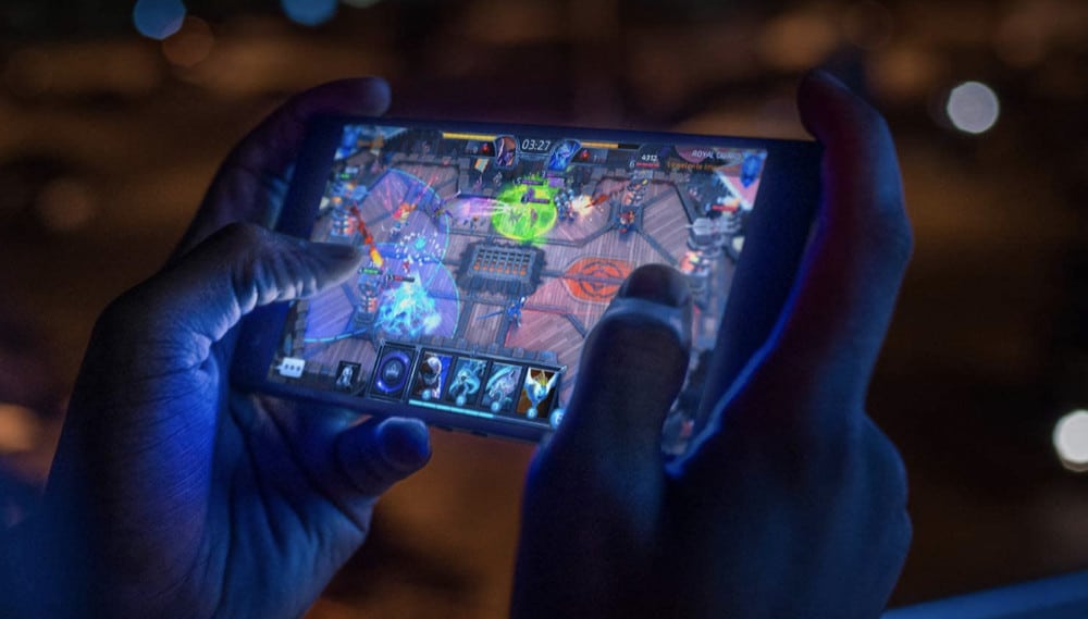 RAZER Phone 2 100% Official: Damn Thing's A BEAST (Specs Detailed)