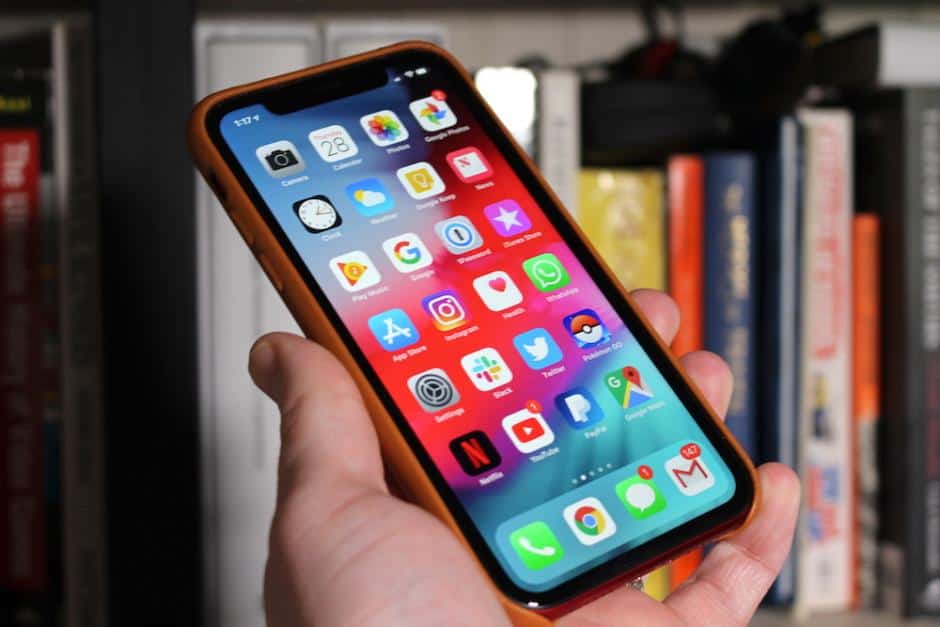 Mujjo iPhone XR Case Review - Good-Looking Protection
