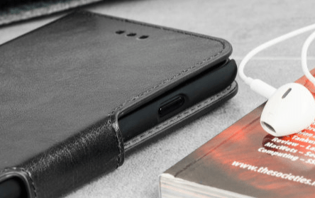Best Samsung Galaxy S10e Cases