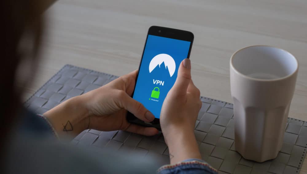 Free VPNs? Here's 5 Reasons To 100% AVOID Them... free-vpns