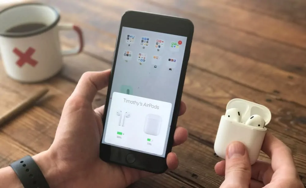 Apple AirPods Battery Issues? This SIMPLE Hack Fixes Them...