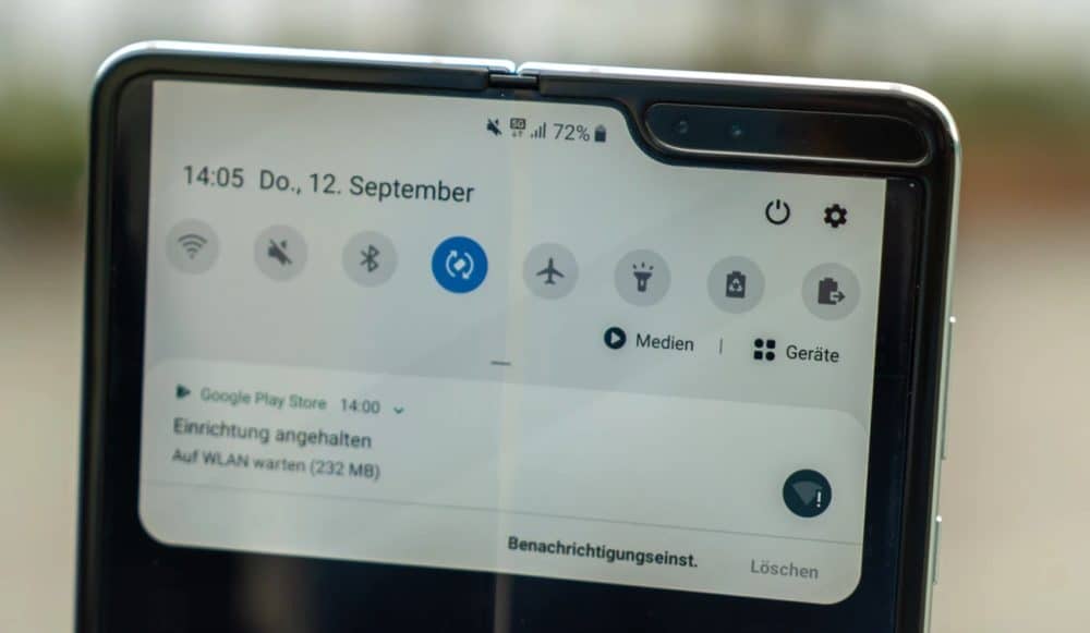 foldable-phones-worth-it
