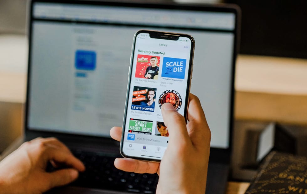 How To Listen To Podcasts on iPhone – Tips &amp; Tricks (UPDATED)