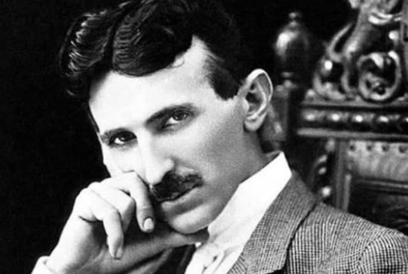 Nikola Tesla previu smartphones com precisão em 1926 ... nikola-tesla-precisamente-predito-iphone-em-1926-1