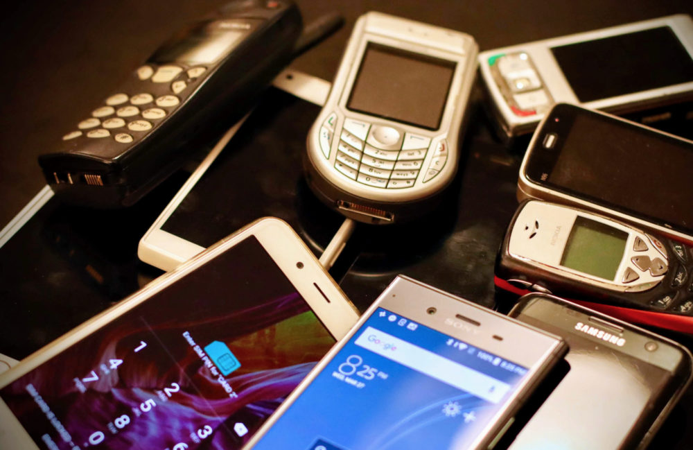 Não venda seu celular antes de saber disso ... vender telefones antigos