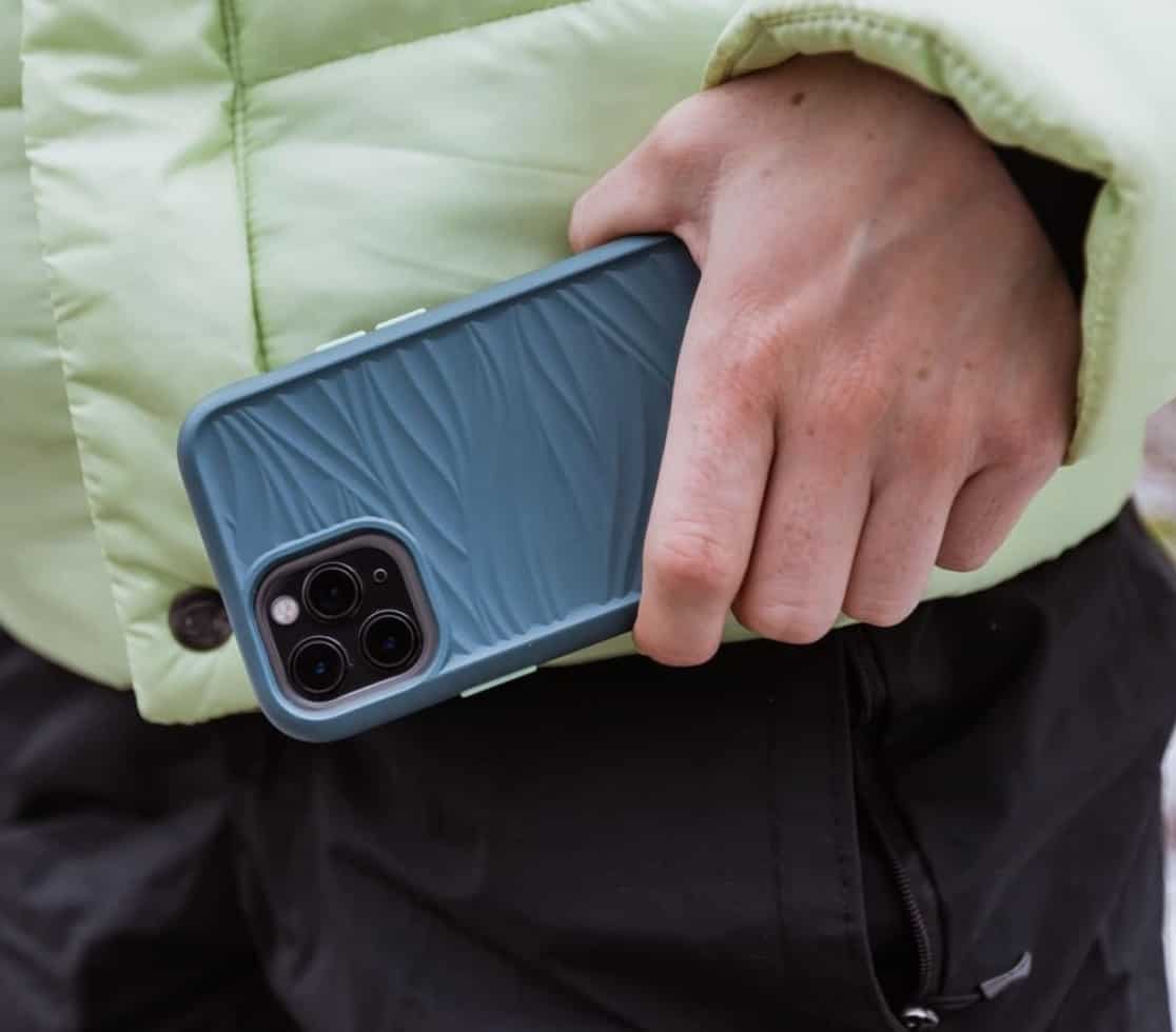 Best LifeProof iPhone 12 Cases: 2021's #1 Options Best-LifeProof-iPhone-12-Cases
