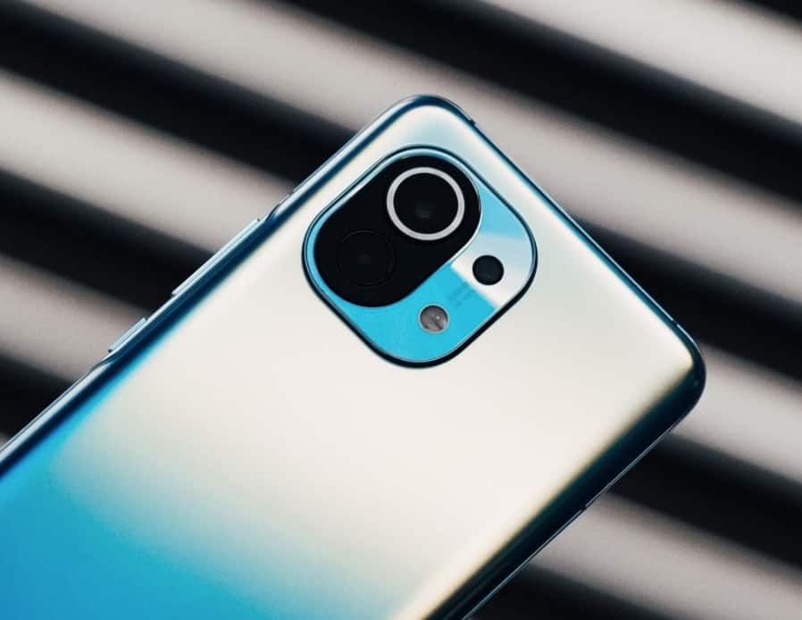 Melhores telefones pré-pagos de 2021: nossas escolhas nº 1 (TODOS os orçamentos) Xiaomi Mi 11 Ultra vs Xiaomi RedMi Note 10 Pro