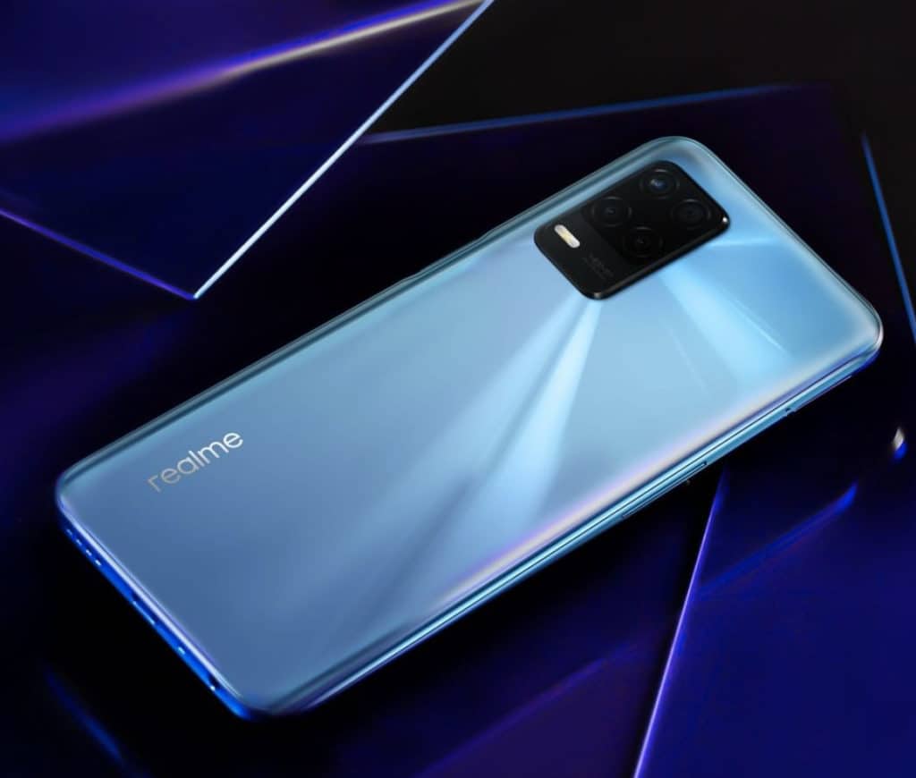 Why The RealMe 8 5G is Worth Your Time & Money