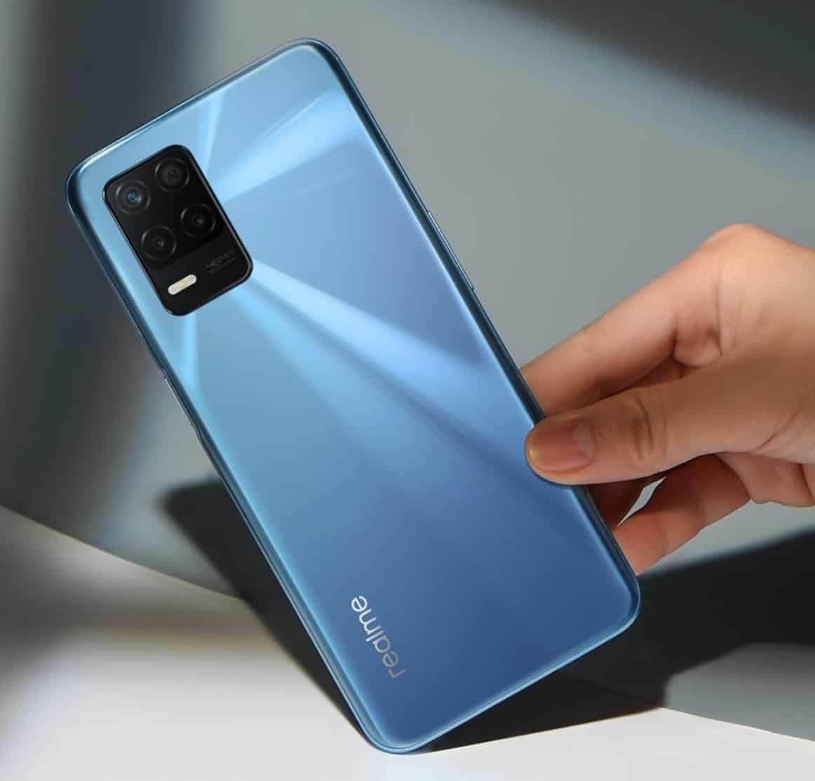 Why The RealMe 8 5G is Worth Your Time & Money RealMe-8-5G