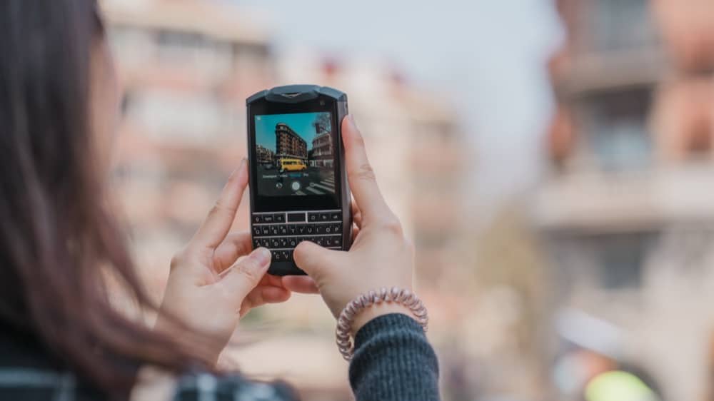 Titan Pocket: What To Know About Smallest QWERTY Android 11 Smartphone