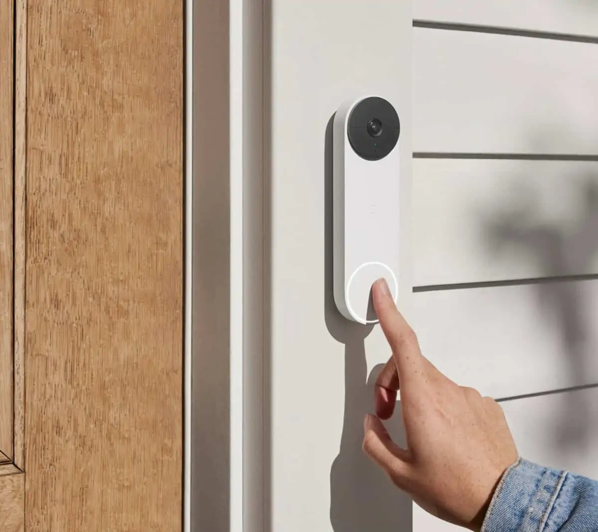 The New Google Nest Cam & Doorbell: Better Than Amazon Ring Doorbell?
