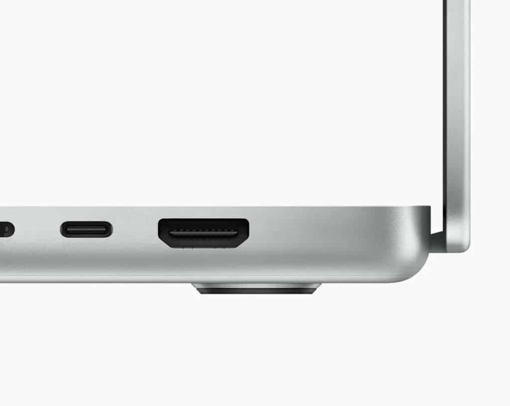 Apple’s 2021 MacBook Pro Has Headphone Jack, Card Reader & MagSafe...