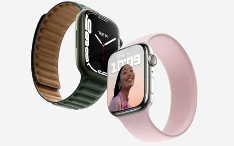 Does Apple Watch 7 Come With A Charger?