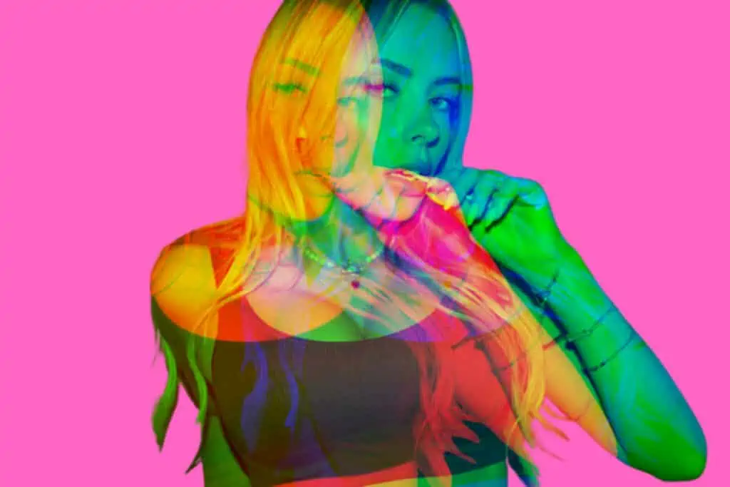How Does OnlyFans Work? A Comprehensive Guide to Features and Earning Potential OnlyFans Profits