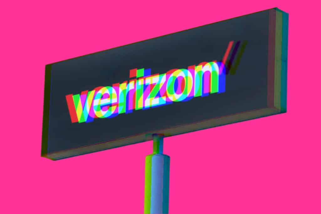 Mint Mobile vs. Verizon: Which is Best? Let's Compare… Verizon’s 5G Get More vs. One Unlimited For iPhone