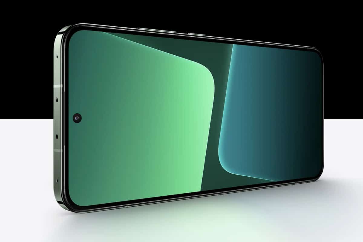 Xiaomi 13 Series Launched Globally: Xiaomi Thinks It Can Sell Phones At iPhone's Prices!
