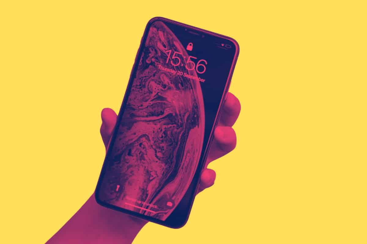 iPhone XS Max Review: Still Worth A Buy In 2023? iPhone XS Max Review